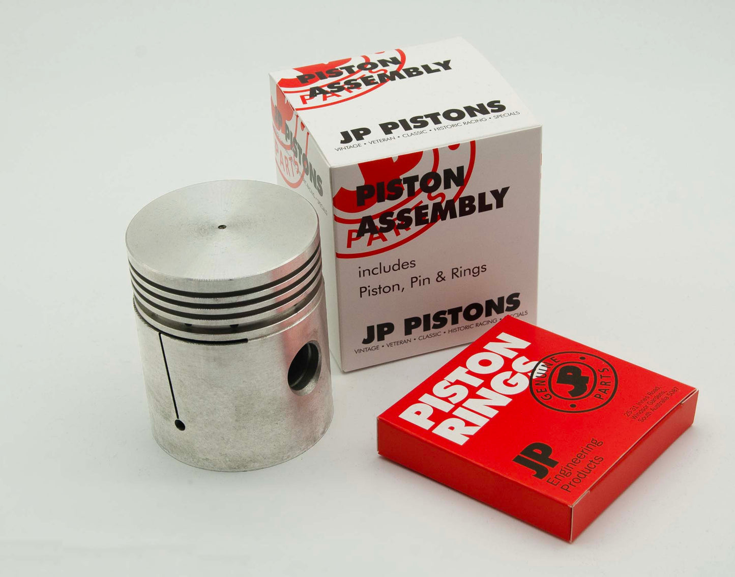 JP0735